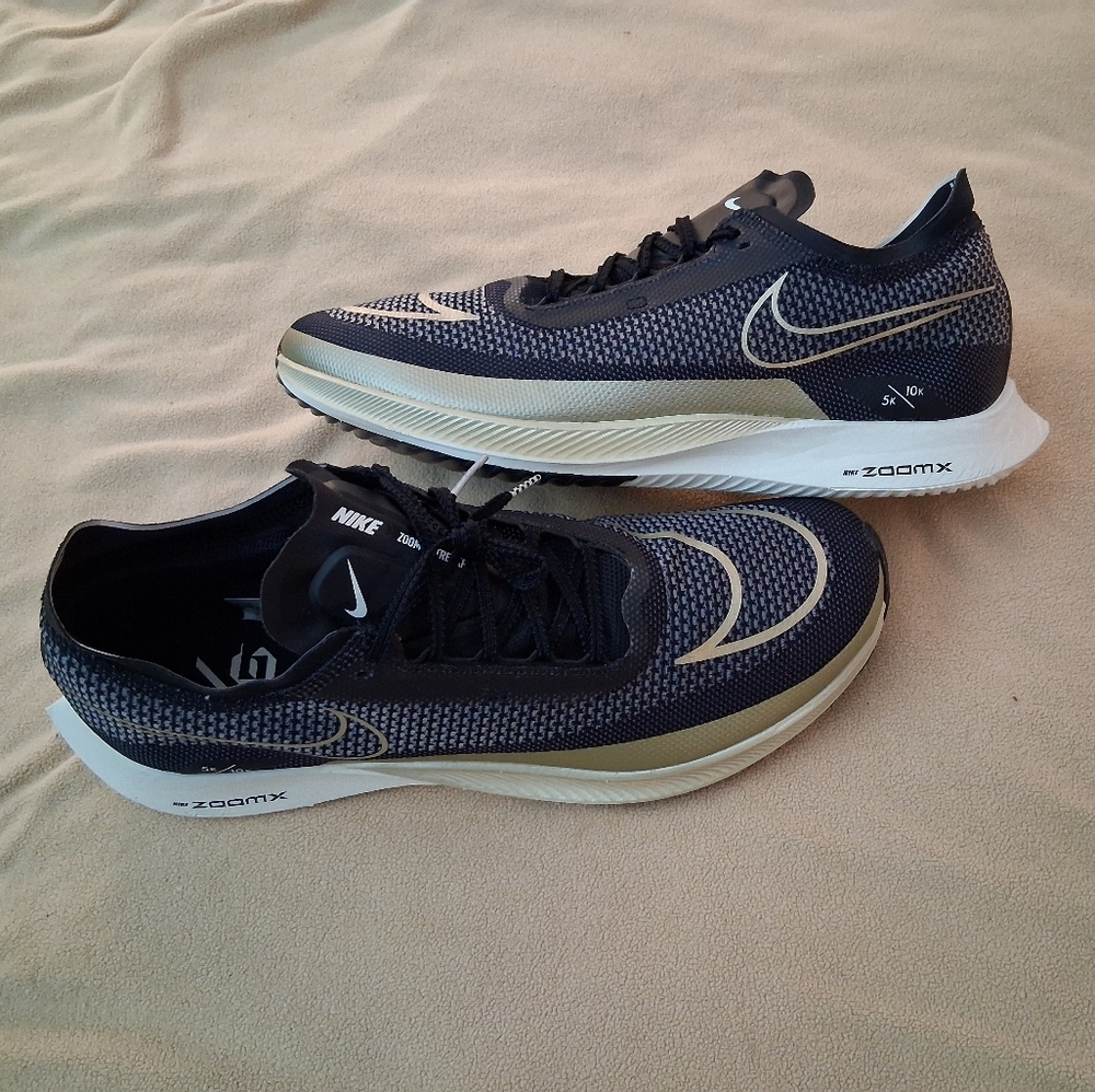 Nike ZoomX Streakfly Men's Black and Gold Athletic Running Shoes